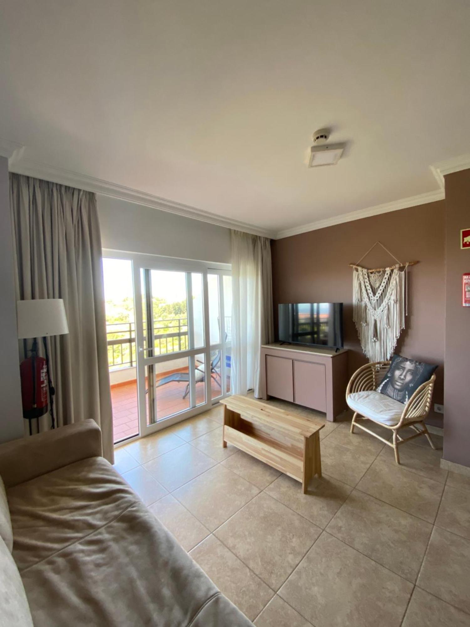 Ocean Breeze Apartment Portimão Exterior photo